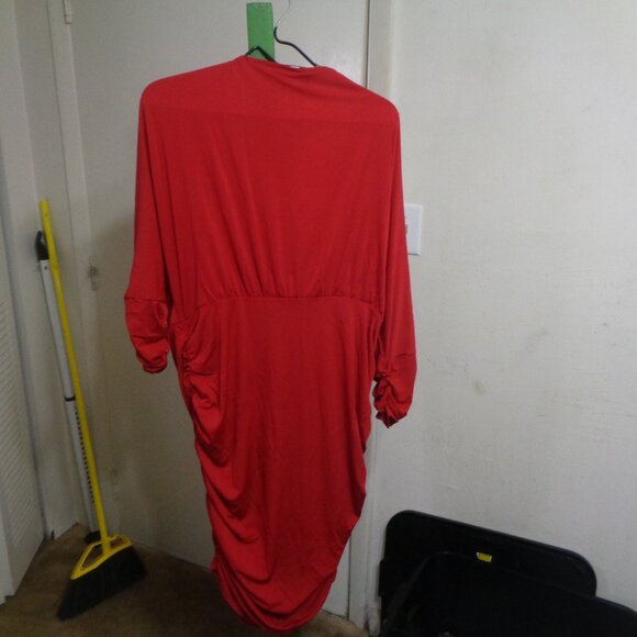 Torrid Sz 22/24 Plus Red midi dress studio shirred dress - Picture 4 of 5